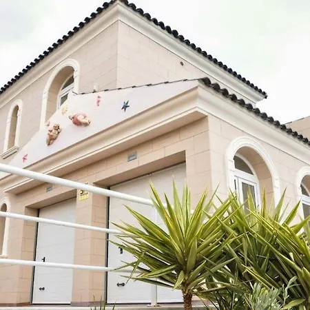 Luxury 1 Line,bbq, Pool,jacuzzi Hébergement de vacances El Campello